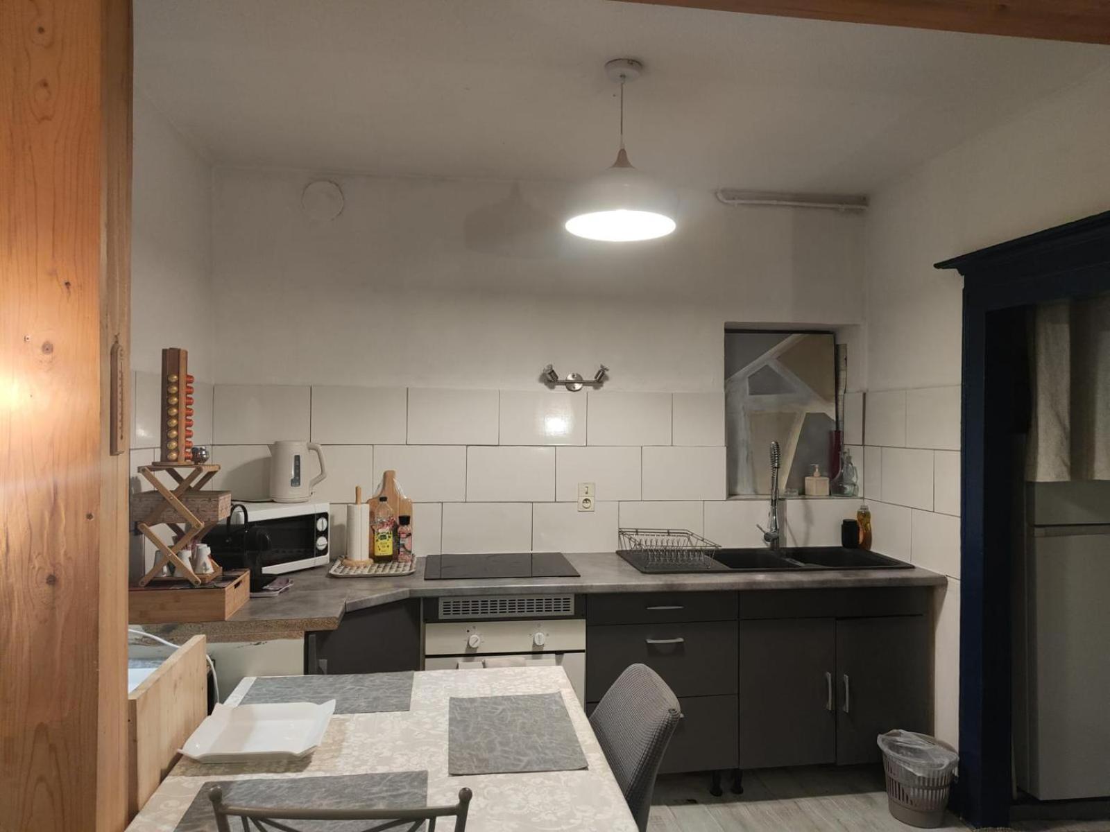 T2 Plein Centre-Ville 40M2 Альбервиль Экстерьер фото