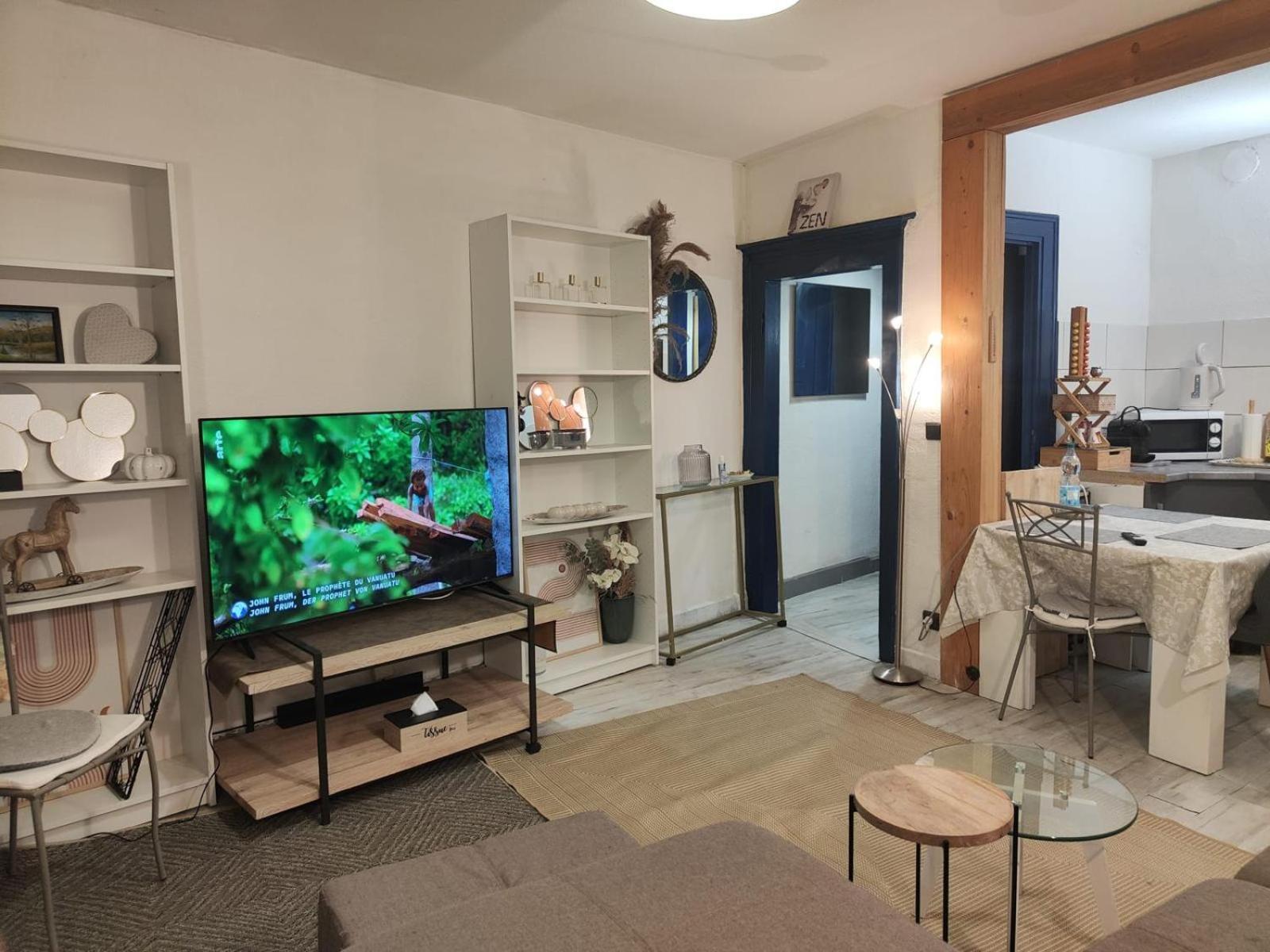 T2 Plein Centre-Ville 40M2 Альбервиль Экстерьер фото